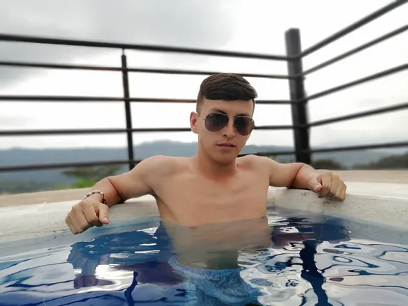 OnlyFans cuenta yeireyesg avatar 1