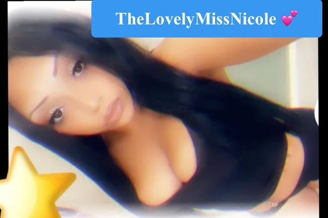 OnlyFans cuenta thelovelymissnicole header 2