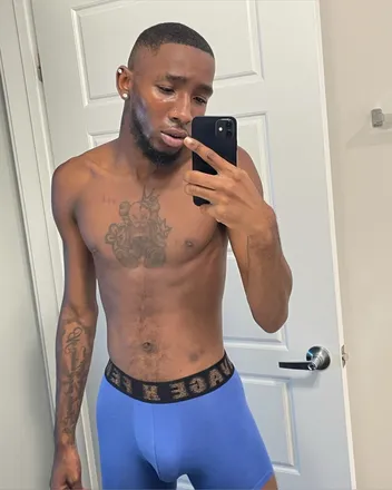 OnlyFans cuenta lovekhaii header 2