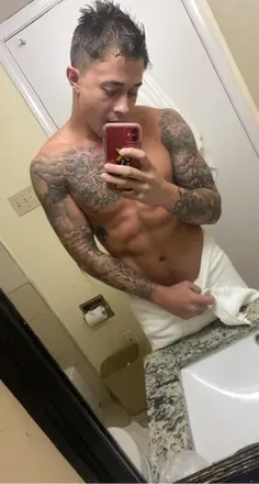 OnlyFans cuenta yxngwolf avatar 1