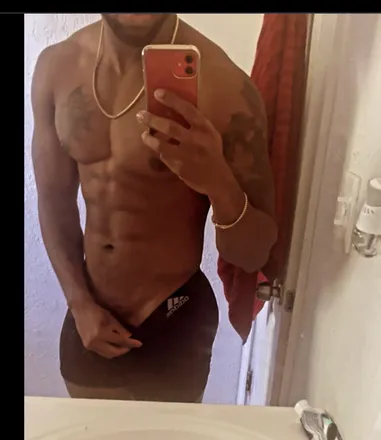 OnlyFans cuenta miamisavagelifestyle header 2