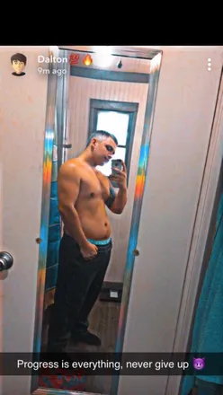 OnlyFans cuenta symbolic2445 header 2