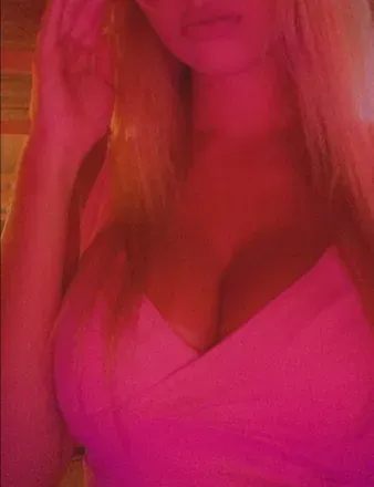 OnlyFans cuenta loveicy avatar 1