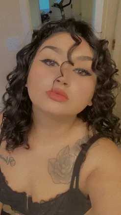 OnlyFans cuenta miamora2301 header 2