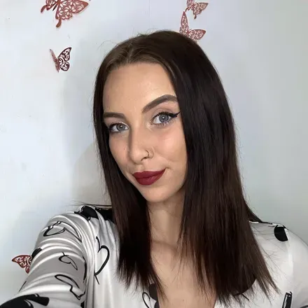 OnlyFans cuenta emilychloeefree avatar 1