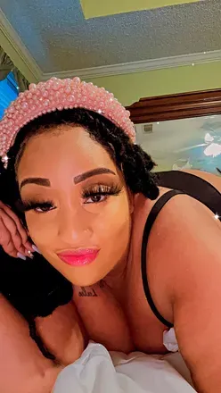OnlyFans account  honeypoohla avatar 1