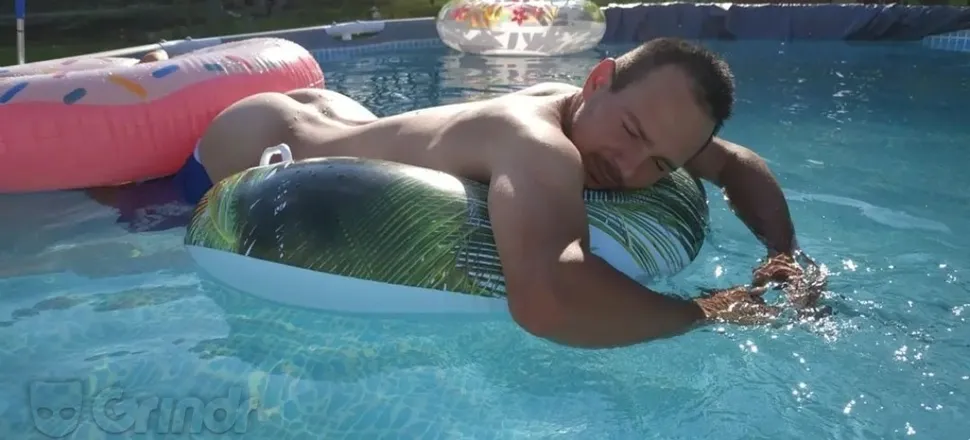 OnlyFans cuenta white.peacock header 2