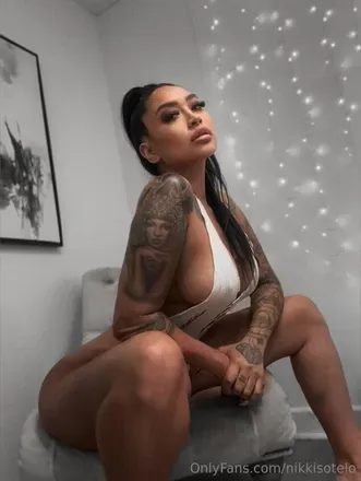 OnlyFans account  nikkisotelo avatar 1