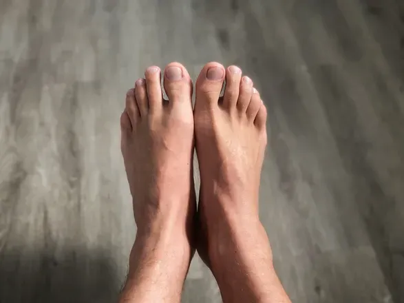 OnlyFans cuenta m3atandfeet header 2