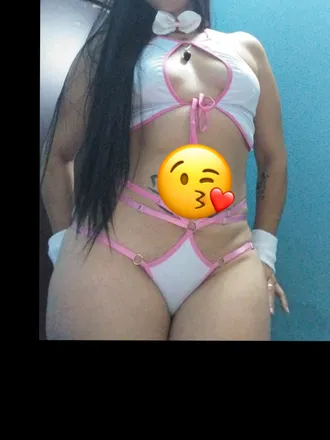 OnlyFans cuenta yessy2023 header 2