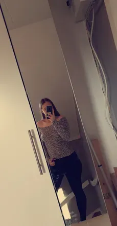 OnlyFans cuenta petrunella123 header 2