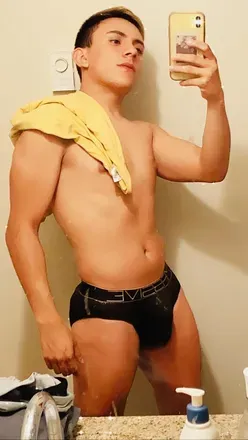 OnlyFans cuenta iqueadrian_ avatar 1