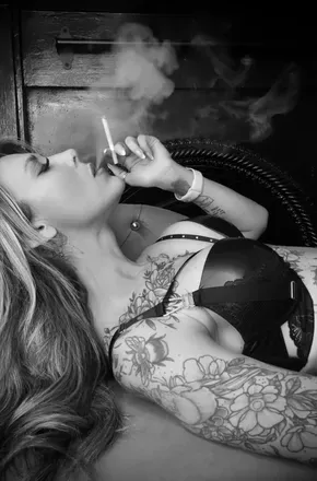 OnlyFans cuenta megansmokes avatar 1