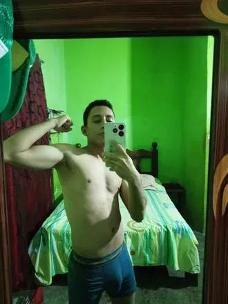 OnlyFans cuenta gabo_mg avatar 1