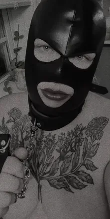 OnlyFans account  rubycrow avatar 1
