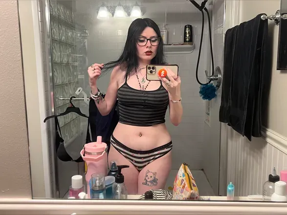 OnlyFans cuenta dem0nicxslvt avatar 1