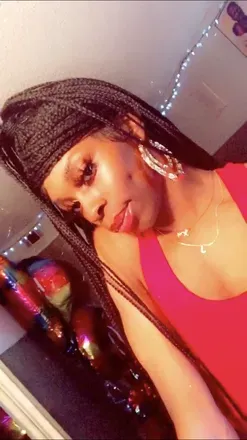 OnlyFans cuenta yofavchocolatee avatar 1