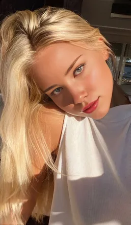 OnlyFans cuenta foxylu3 header 2