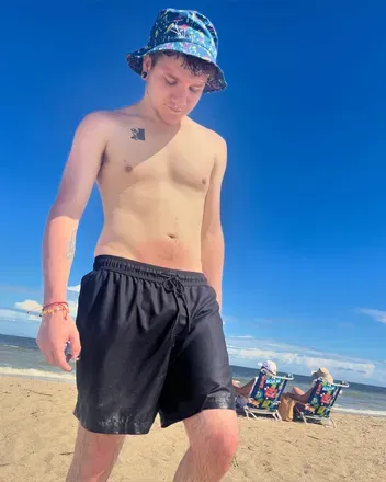 OnlyFans account  poppunkid avatar 1