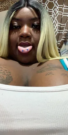 OnlyFans cuenta bigtittybbw400 header 2
