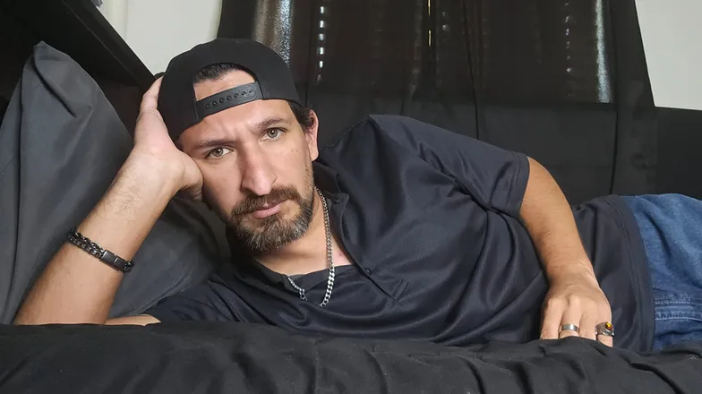 OnlyFans cuenta thedevilpup75 header 2