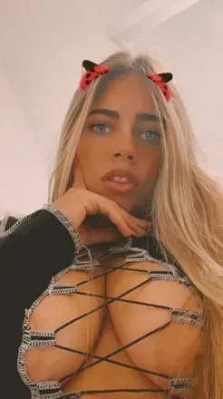 OnlyFans cuenta blondeamore avatar 1