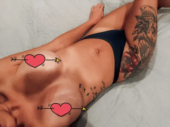 OnlyFans account  taylordoesitbest header 2