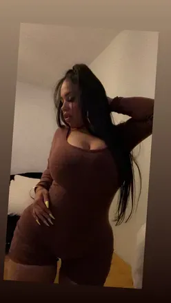 OnlyFans cuenta seductivedee header 2