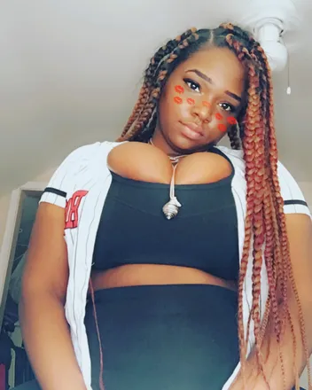 OnlyFans account  honeiiilove header 2