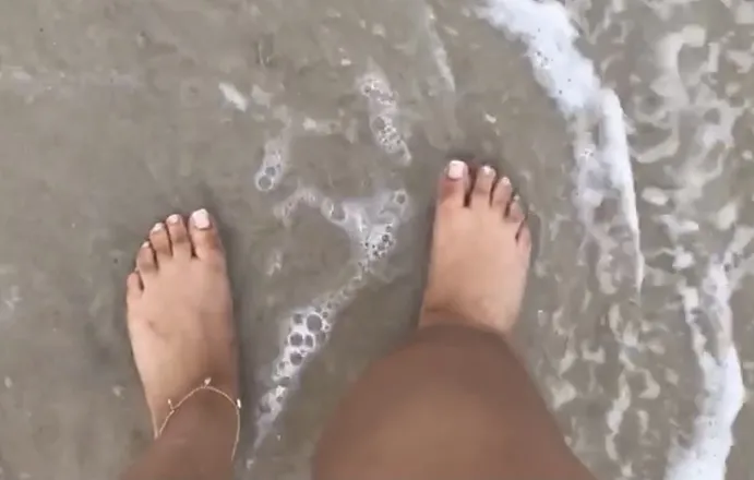 OnlyFans cuenta ilovemyfeettoo header 2