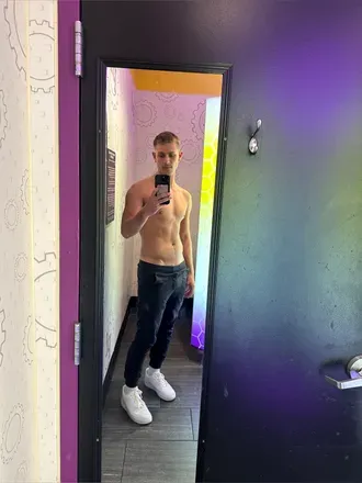 OnlyFans cuenta an0therbttm avatar 1