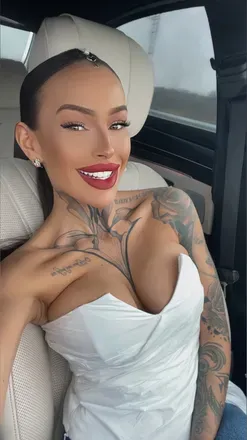 OnlyFans cuenta babyline_lorenzi avatar 1