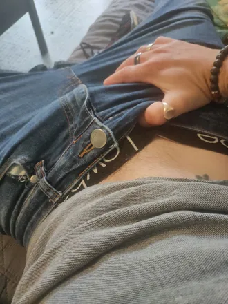 OnlyFans account  drewmartinxxx header 2