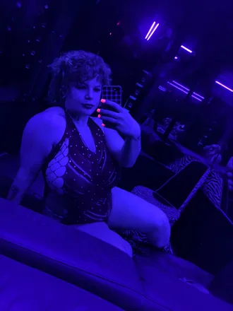 OnlyFans cuenta misstrouble96 header 2