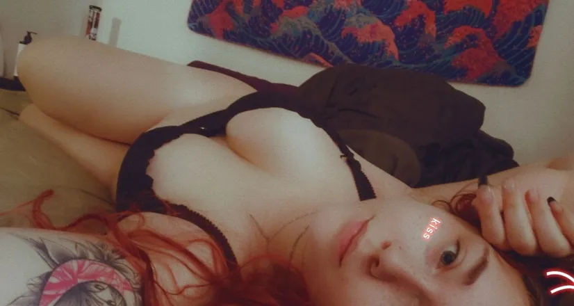 OnlyFans cuenta thiccredheadhoe header 2
