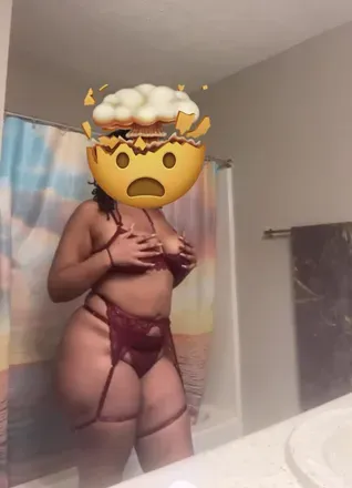 OnlyFans cuenta fvck_curlz avatar 1