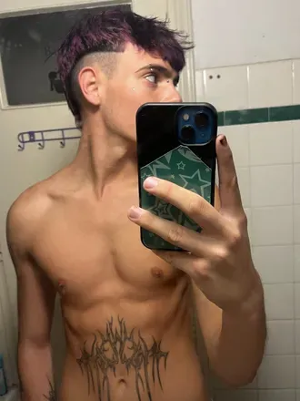 OnlyFans account  gl0ckc0ck avatar 1