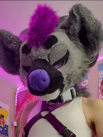 OnlyFans cuenta viktheyeen header 2