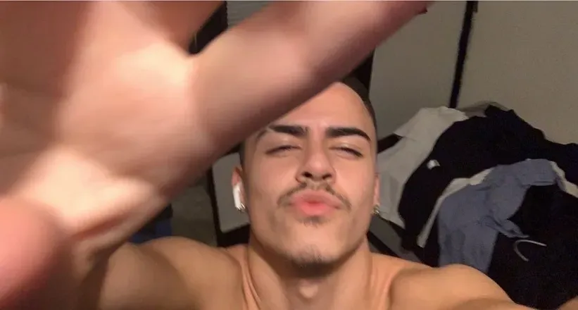 OnlyFans account  rcarson27 avatar 1