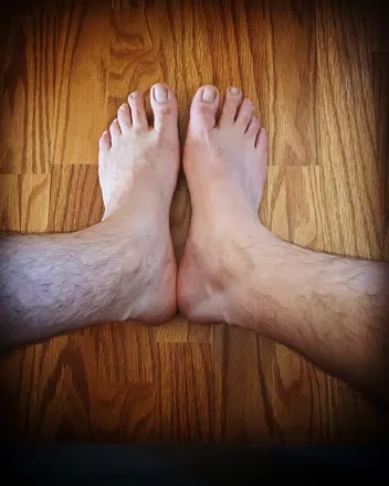 OnlyFans account  theefootdoc header 2