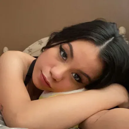 OnlyFans account  luvrlyss avatar 1