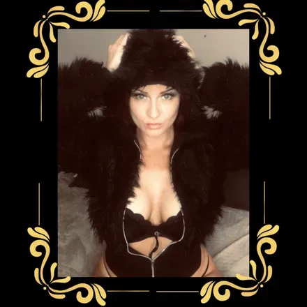 OnlyFans cuenta seesashaonline avatar 1