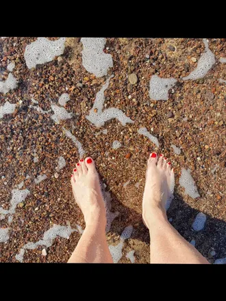 OnlyFans cuenta redlady_yourfeetdream header 2