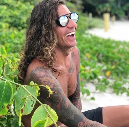 OnlyFans cuenta surfeerboy avatar 1