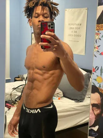 OnlyFans cuenta dvoyager11 avatar 1
