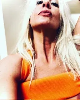 OnlyFans cuenta chloe_underwood avatar 1