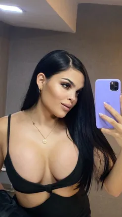 OnlyFans account  georginaquevedo98 header 2