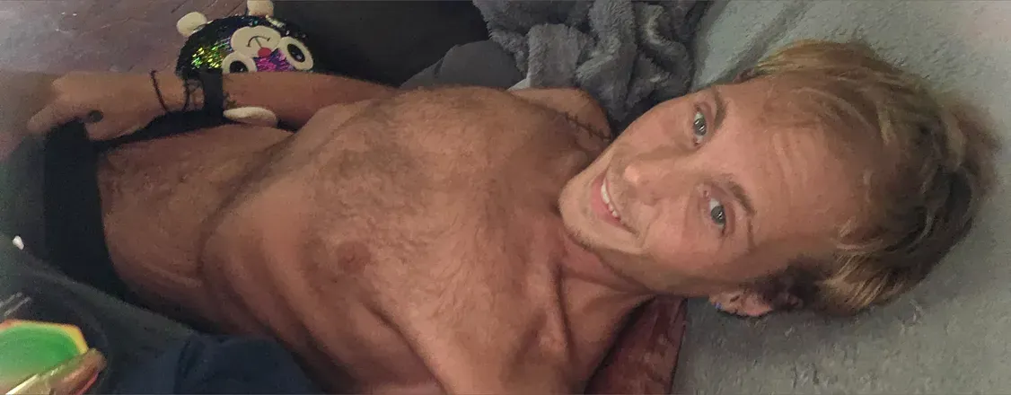 OnlyFans cuenta garrettayers header 2