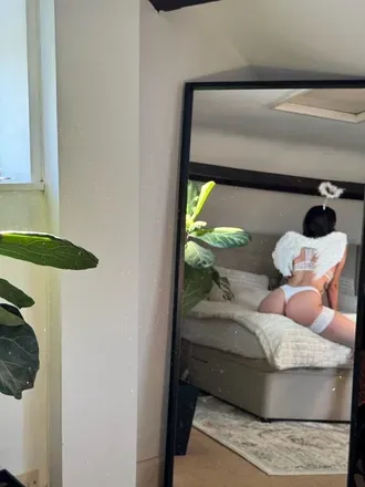 OnlyFans cuenta thefoxgoddess header 2
