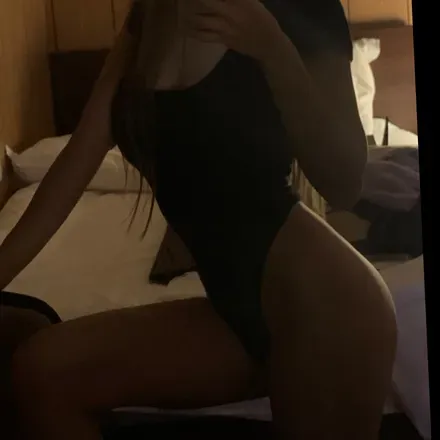OnlyFans account  isolily avatar 1